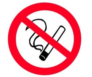  La cigarette bientôt interdite en voiture ?