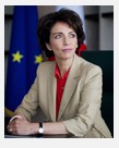 Médicaments: Marisol Touraine demande plus de transparence