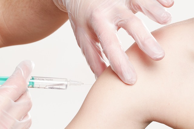 La mise en œuvre des 11 vaccinations indispensables précisée